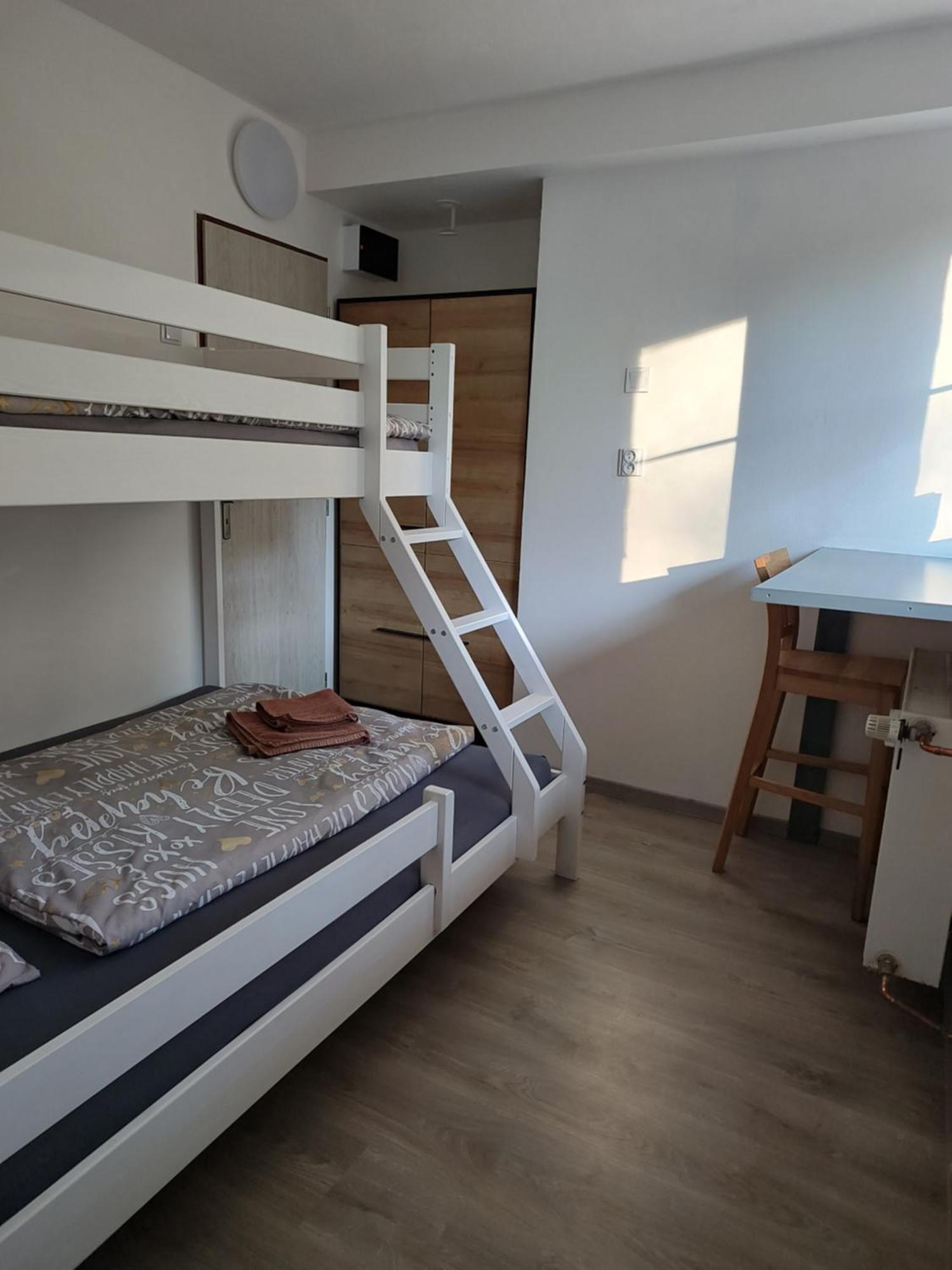 Lipno Pearl 4 Apartment Lipno nad Vltavou Luaran gambar